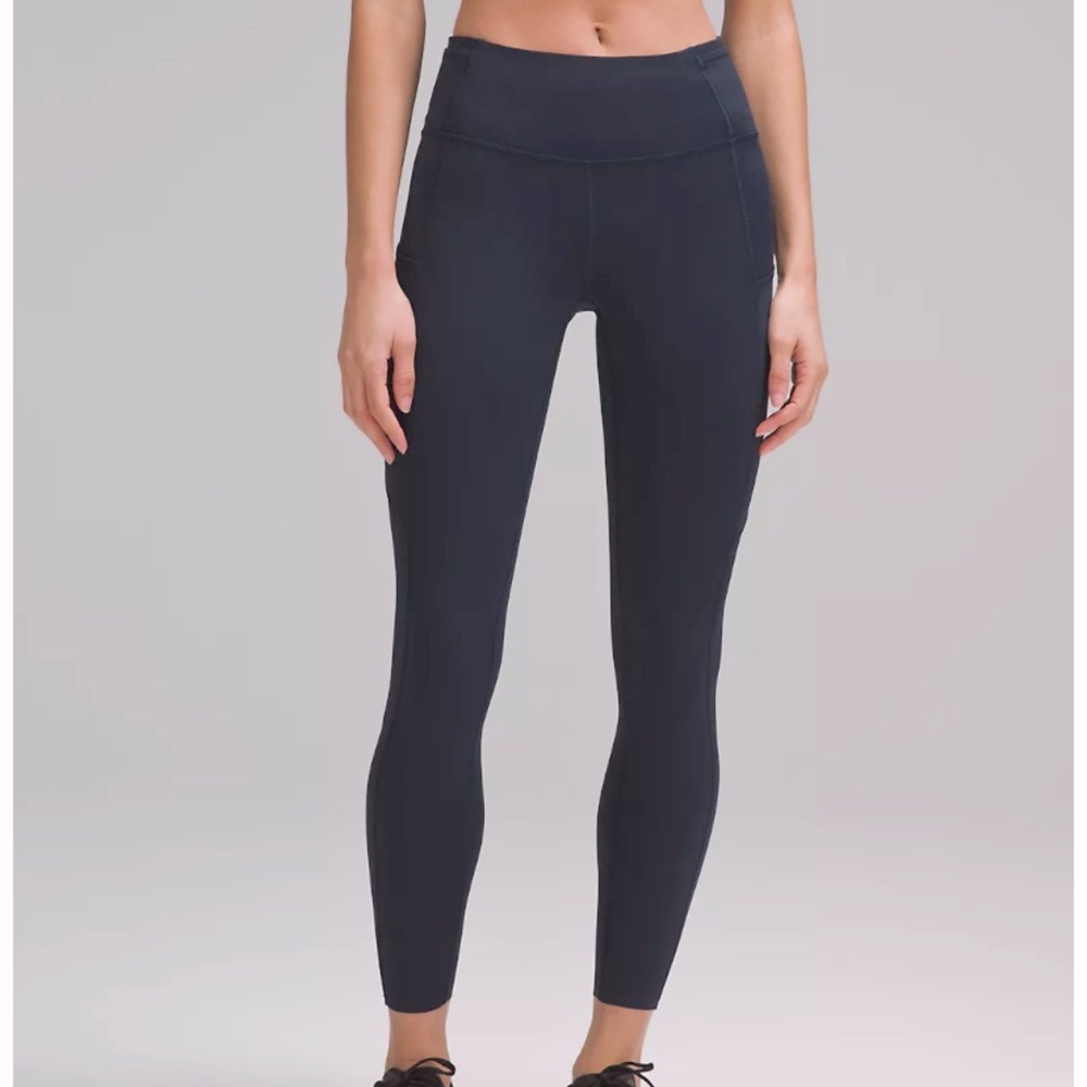 Lululemon fast and free high rise tight 25” grey